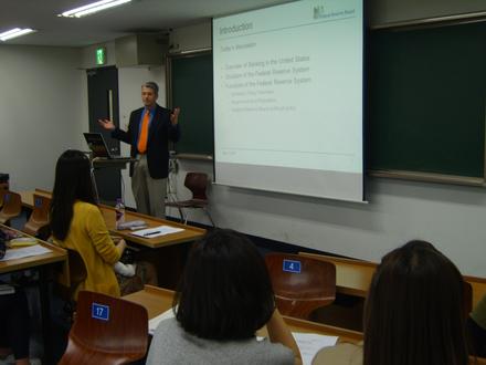 Dr. Robert M. Adams특강