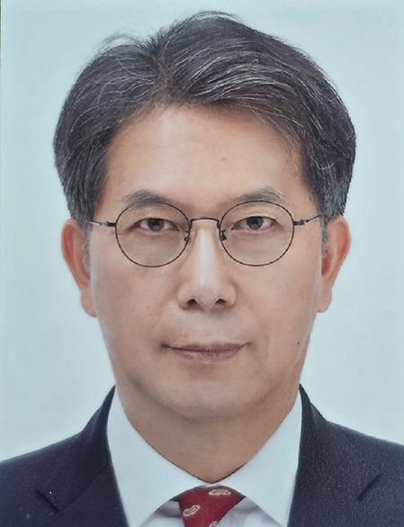 우병창 교수이미지
