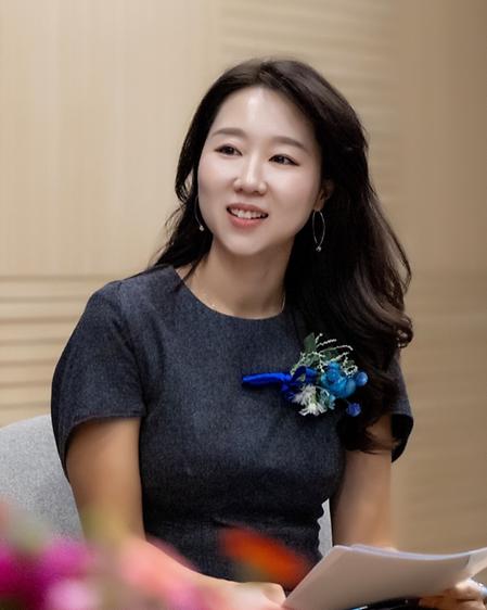 김동희 교수이미지